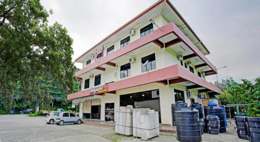 Oyo 90597 Delightful Holiday Inn Ranau Exterior photo